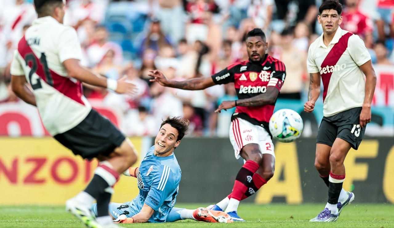 Bruno Henrique celebra atuação do Flamengo: 'Amistoso, mas vale três pontos'