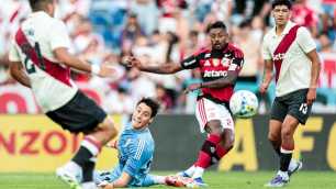 Bruno Henrique celebra atuação do Flamengo: 'Amistoso, mas vale três pontos'