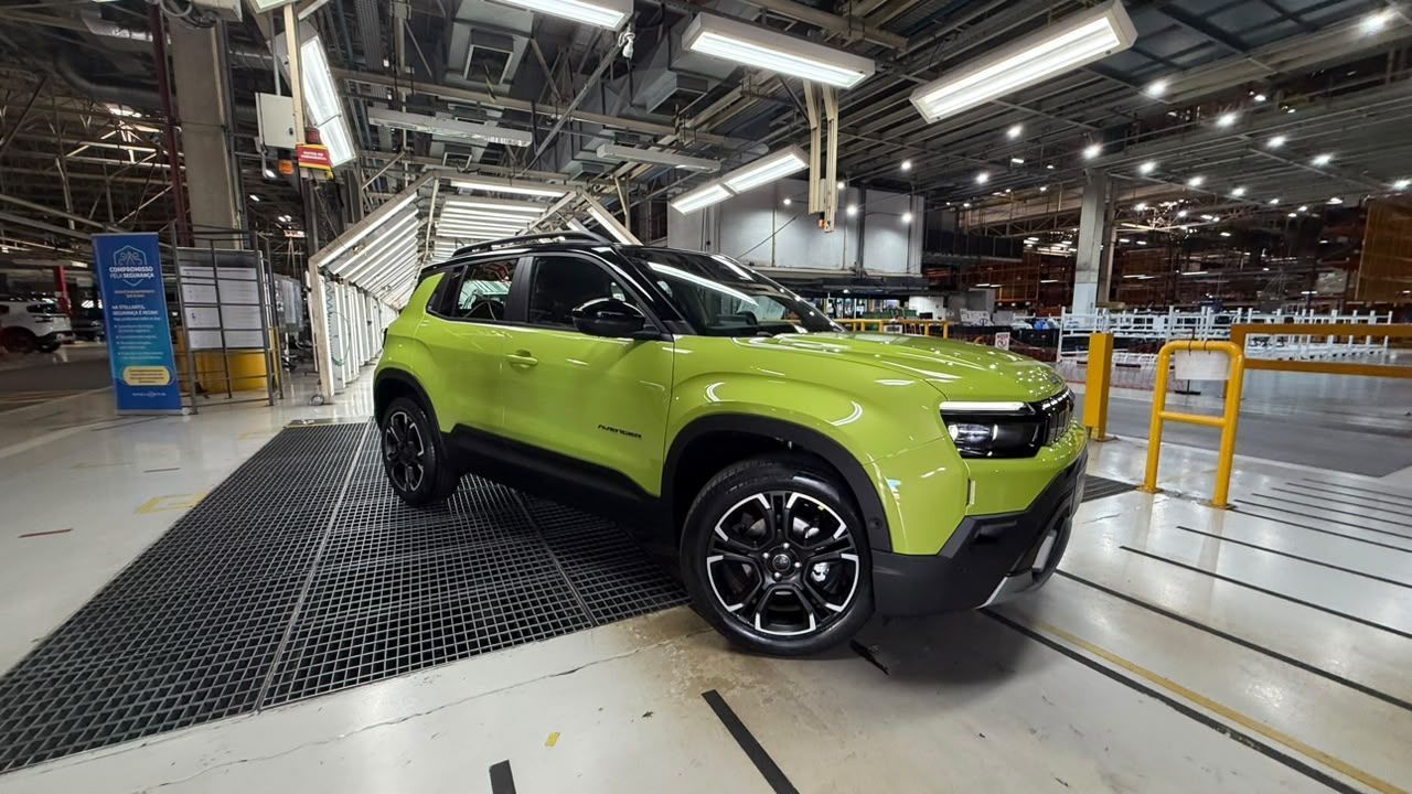Jeep começa a produção do Avenger de olho no VW Tera