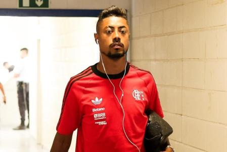 Bruno Henrique é uma referência do Flamengo que está em Portugal