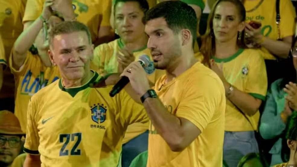 'Bolsonaro é nosso galego, não é de ninguém individual', diz André Fernandes sobre Michelle