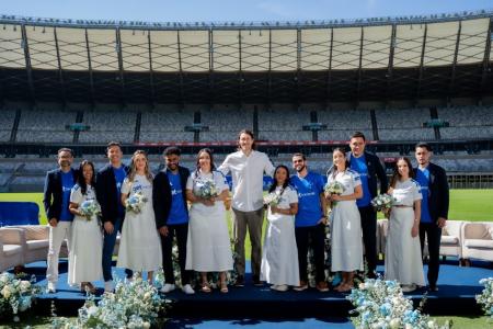 Casamentos e renovação de votos no Mineirão realizados por Cássio em parceria do Cruzeiro com a Betnacional