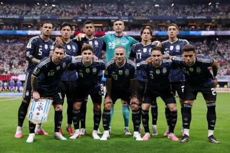Jogadores da Argentina antes de duelo Inglaterra pela Copa do Mundo 2026