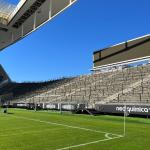 Corinthians vê gramado da Arena 'nível 2014' e projeta ampliação de capacidade