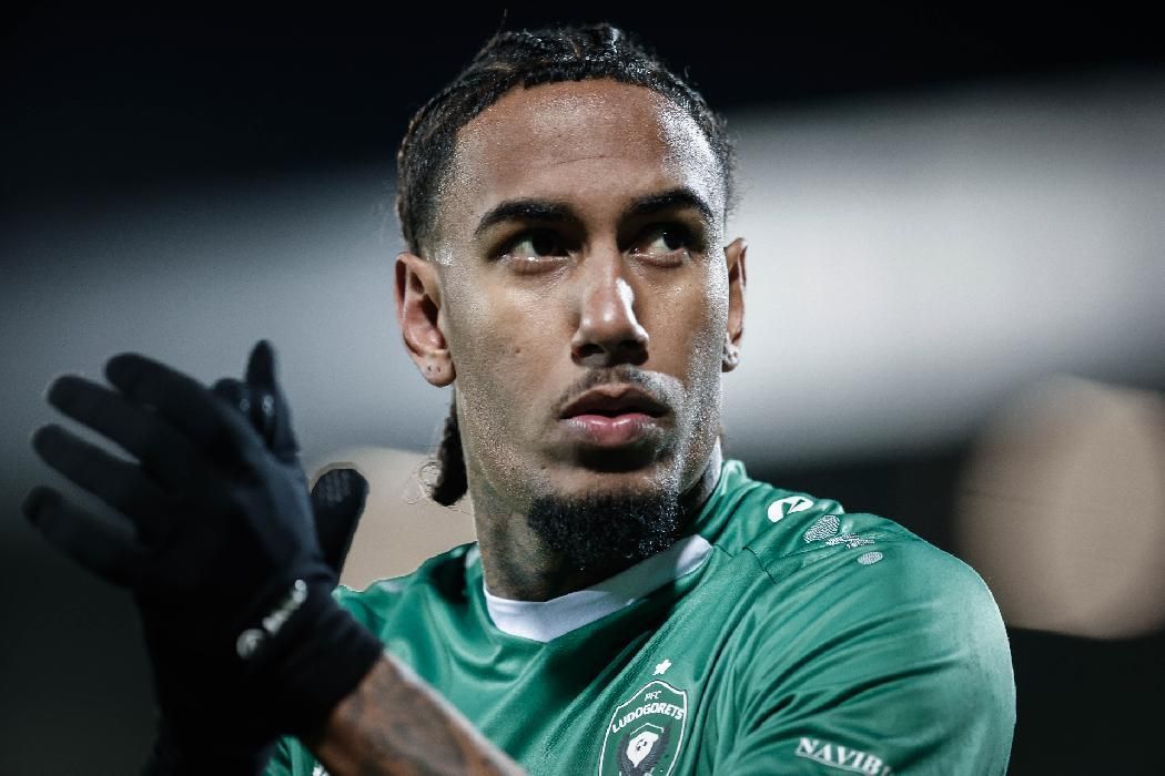 Emprestado pelo Botafogo, Rwan Cruz completa 100 jogos no Ludogorets
