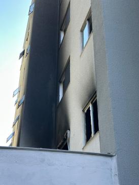 Imagens mostram destruição em apartamento após incêndio em Nova Lima