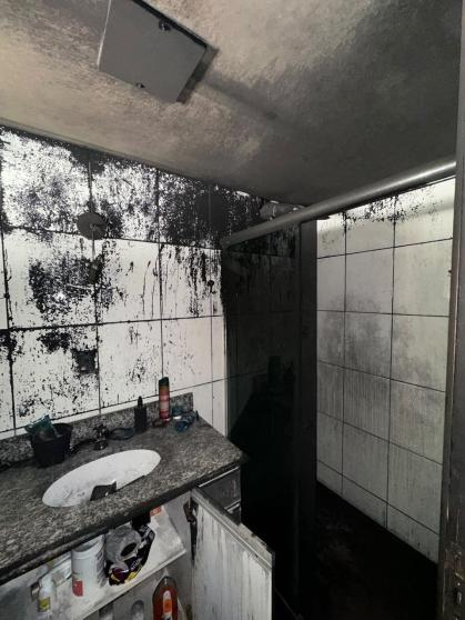 Imagens mostram destruição em apartamento após incêndio em Nova Lima