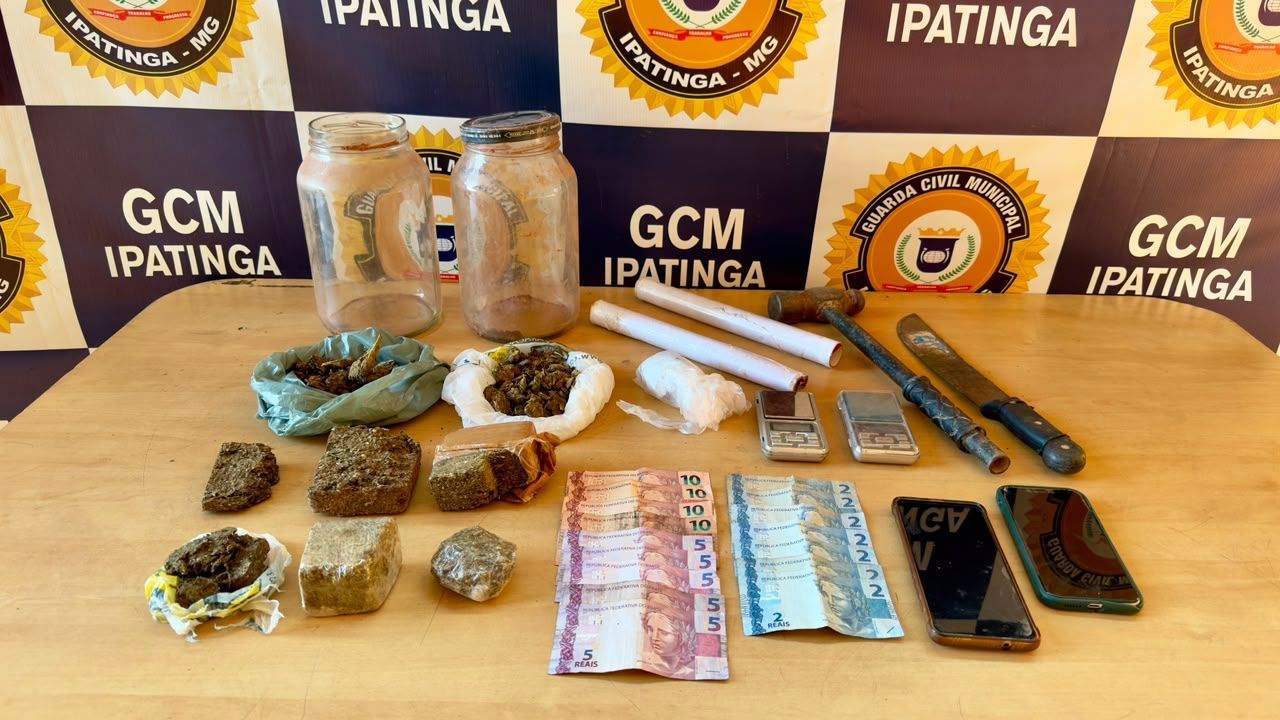 Dois adolescentes são apreendidos por suspeita de tráfico de drogas no Vale do Sol, em Ipatinga