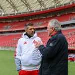 Pezzolano testa joia do Inter entre os titulares e projeta nova escalação