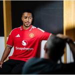 Manchester United anuncia contratação de Youri Tielemans; saiba detalhes