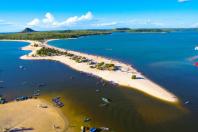 Férias escolares: destinos do Norte oferecem praias de água doce e experiências na Amazônia