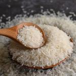 Entenda por que é recomendado colocar arroz debaixo da cama, segundo o Feng Shui