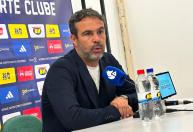 Artur Jorge exalta coletivo do Cruzeiro após vitória em Curitiba: ‘Perto da excelência’