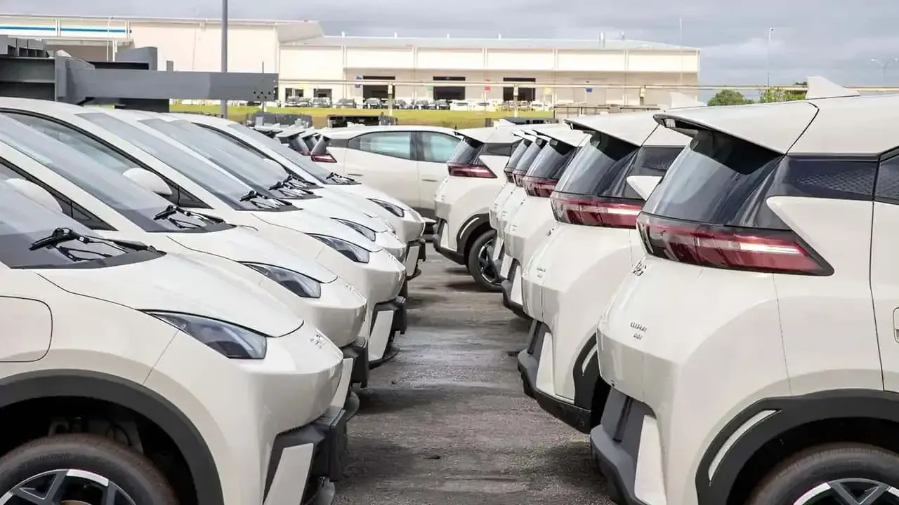 Guerra de preços dos carros novos pressiona valor dos usados no Brasil