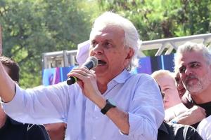 'Comigo bandido não se cria, PT não se cria', diz Caiado durante oficialização da candidatura