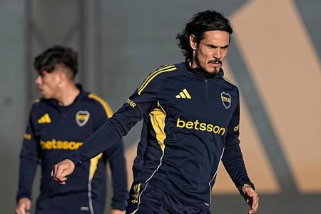 Edinson Cavani deixa Boca Juniors após três anos
