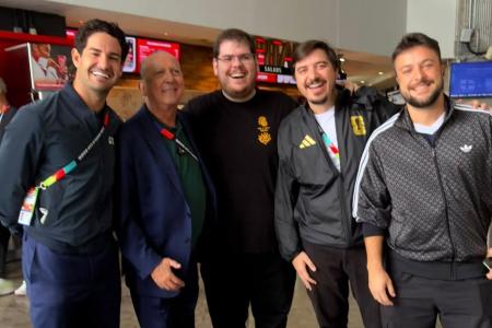 Alexandre Pato, Galvão, Casimiro, Luis Felipe Freitas e Igor Rodrigues, em ordem