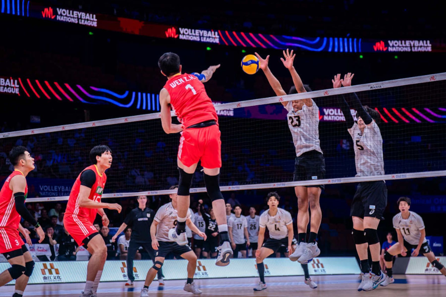 Horário e onde assistir ao vivo Japão x China, pela Liga das Nações Masculina (VNL)