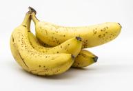 Pode comer banana todos os dias? Descubra os benefícios da fruta para a sua saúde