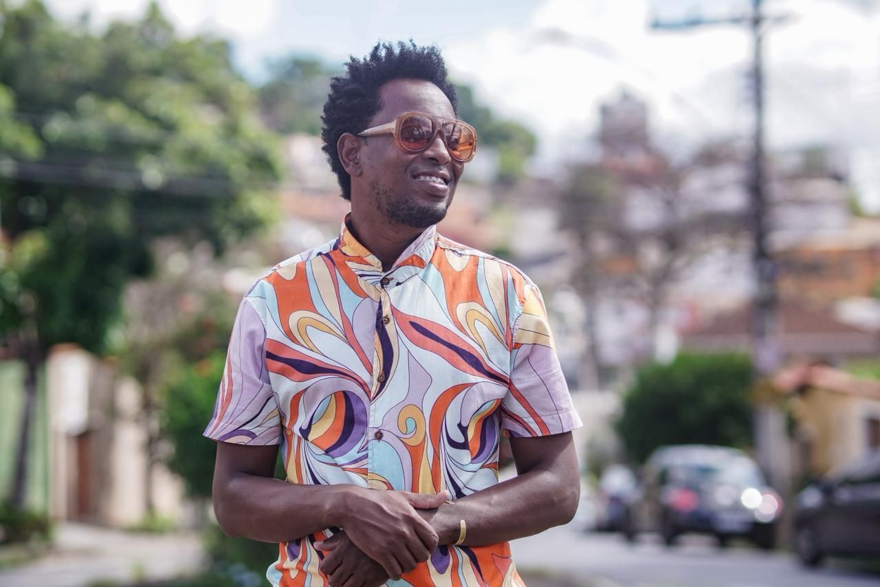 Samba de raiz: Bruno Cupertino apresenta novo show no Teatro de Bolso Sesiminas
