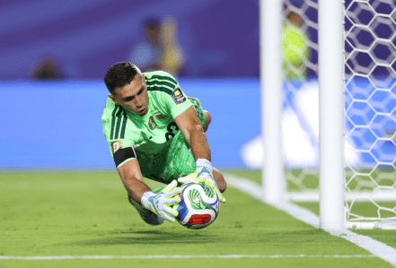 Dibu Martínez faz defesa pela Argentina na Copa do Mundo de 2026