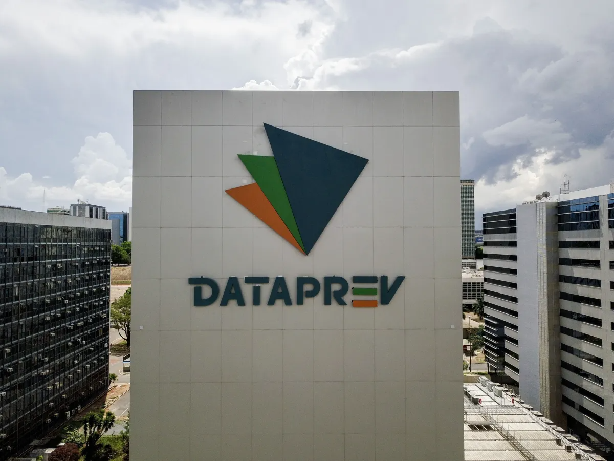 Dataprev abre concurso com mais de 1,8 mil vagas e salários de até R$ 10,6 mil