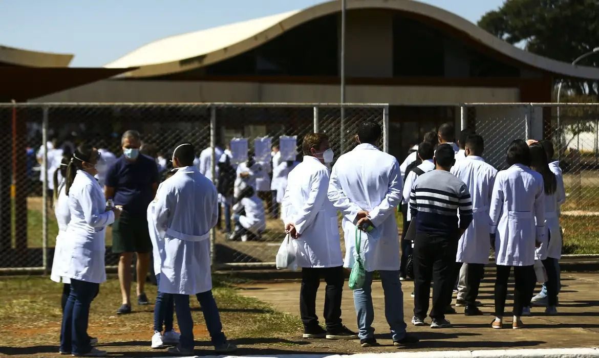 Enare 2026/2027: inscrições em programas com pré-requisito acabam nesta quarta (15)