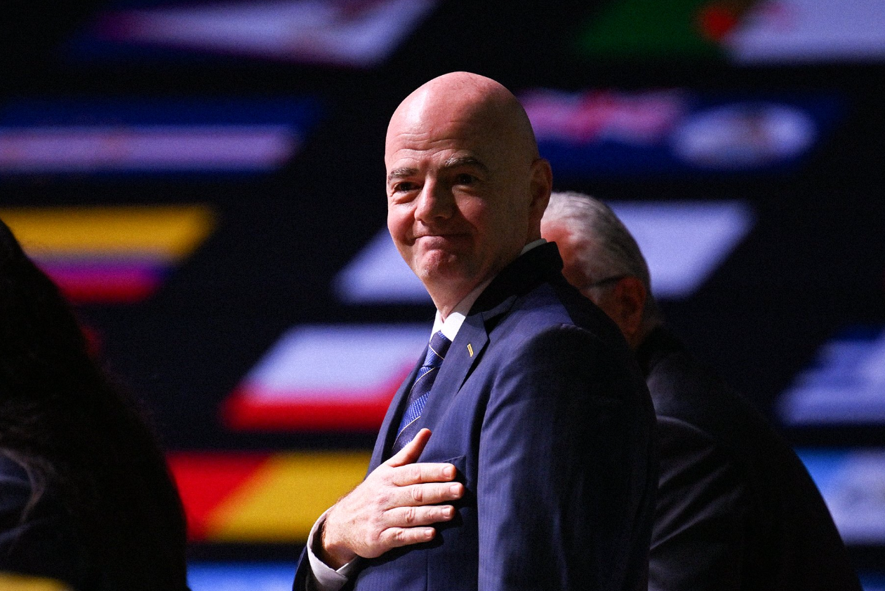 Infantino acusa críticos da Copa de espalhar ódio: 'Futebol não é política, é união'