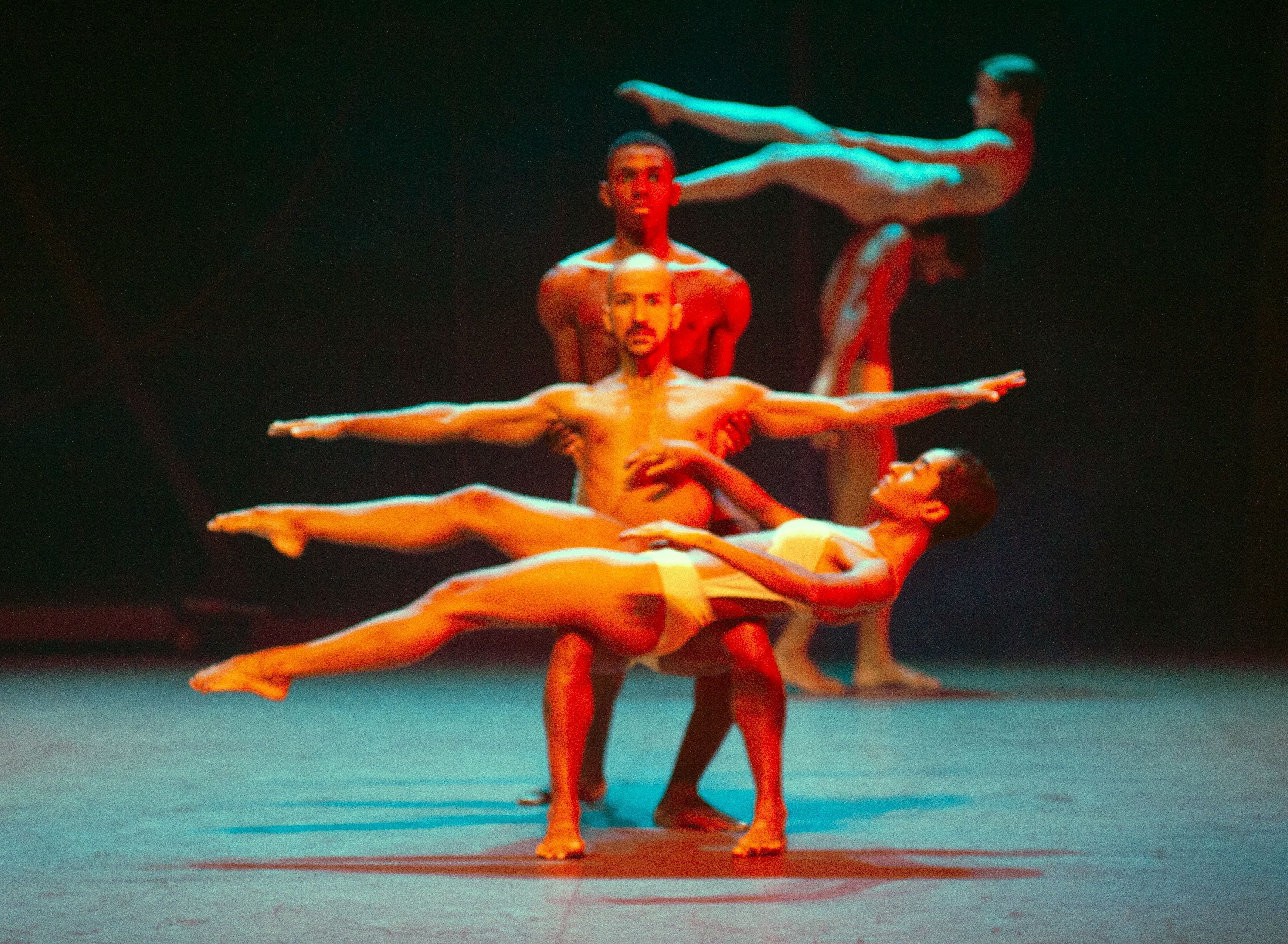 Companhia de Dança Deborah Colker traz espetáculo 'Remix' a Belo Horizonte em julho