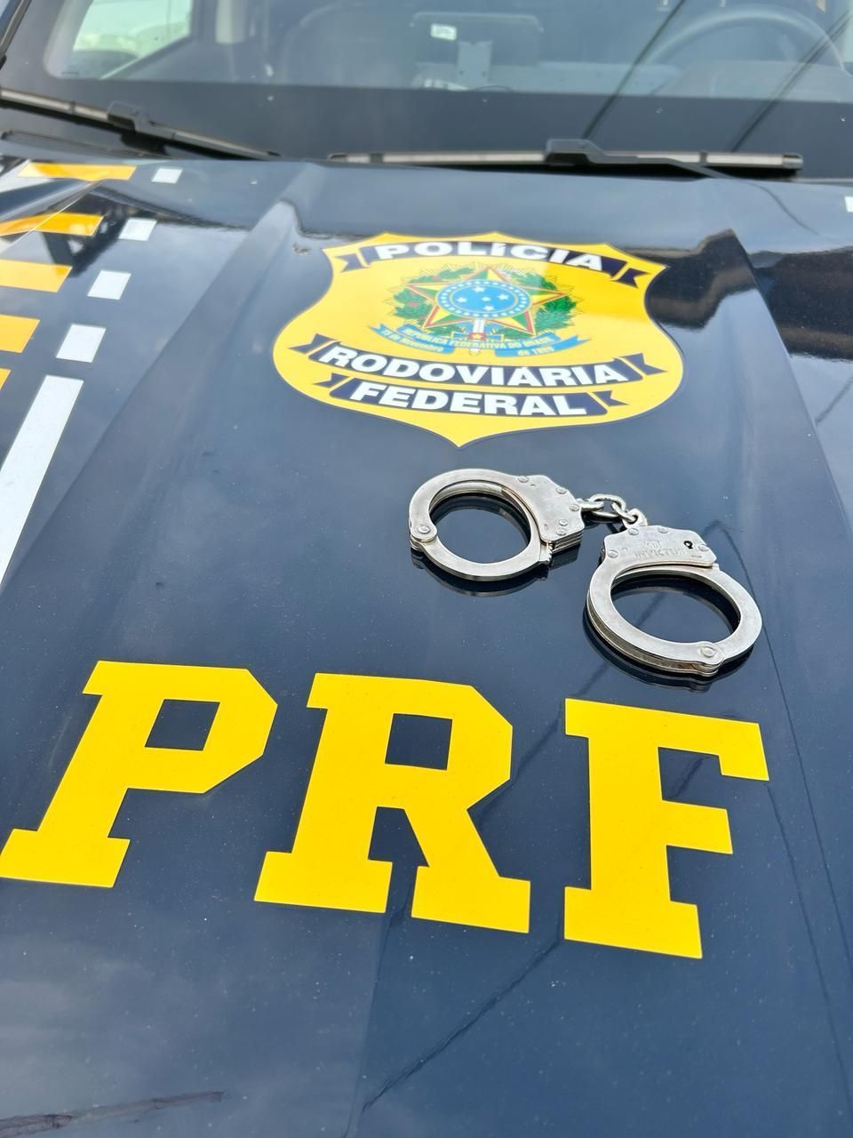 Foragido por homicídio qualificado é preso pela PRF em Patos de Minas