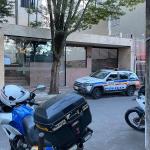 Suspeita de matar casal de idosos em BH ficou 8 horas no local do crime