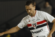 Rafael Toloi tem lesão constatada e aumenta problemas na defesa do São Paulo