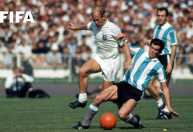 Jogo de Copa entre Inglaterra e Argentina gerou inclusão de cartões no futebol; entenda