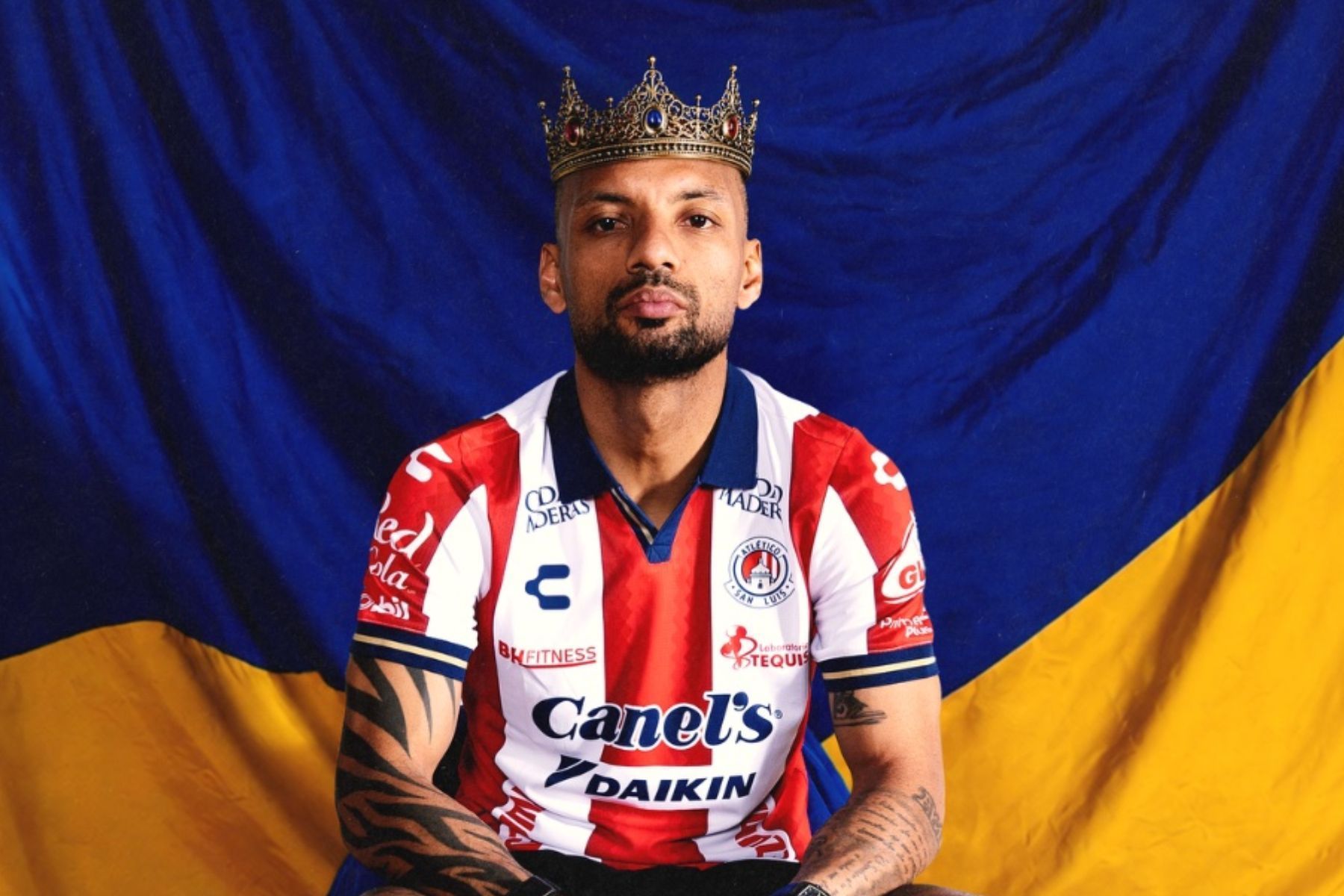 Cria do Atlético e ex-Grêmio domina premiação e é eleito o melhor jogador no México
