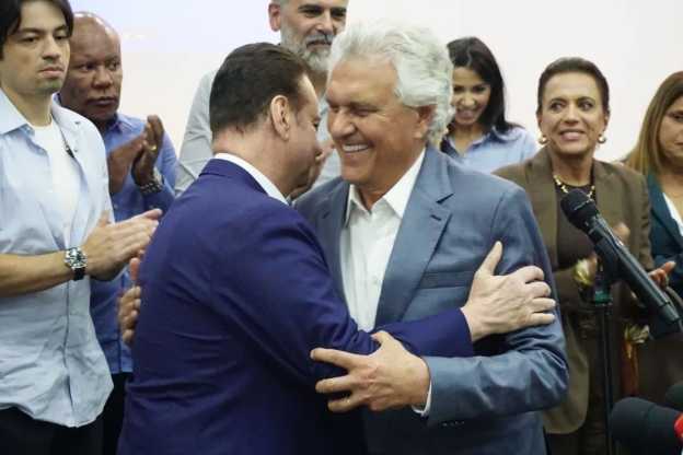 Ronaldo Caiado anuncia Gilberto Kassab como vice em chapa pela presidência da República