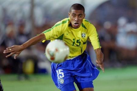 Kléberson em ação pela Seleção Brasileira