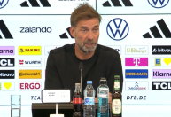 Klopp manda recado ao assumir Alemanha: 'Se não deixarem em paz minha família, vou embora'