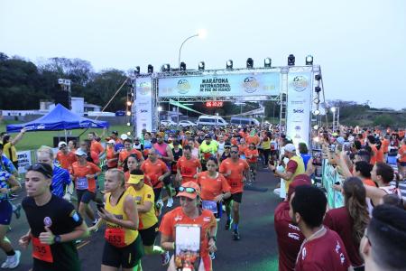 Maratona Internacional de Foz do Iguaçu Sesc PR • Maratona Internacional de Foz do Iguaçu Sesc PR