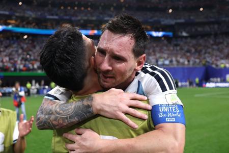 Messi foi às lágrimas após classificação da Argentina na Copa • Divulgação/Argentina
