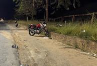 Motociclista sem CHN atropela pedestre na Avenida JK em Juiz de Fora