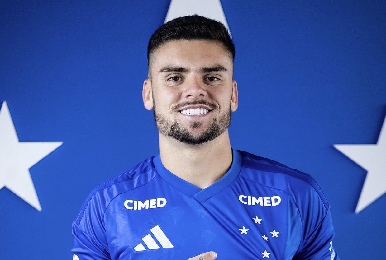 Assista, ao vivo e com imagens, à apresentação de Gabriel Pec no Cruzeiro