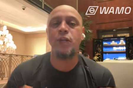 Roberto Carlos em entrevista ao Canal Wamo