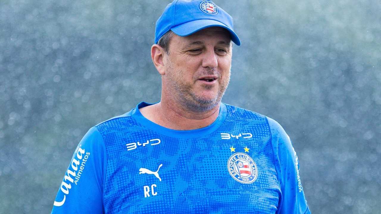 Rogério Ceni define o Bahia para encarar o Atlético; veja escalação