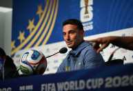 Scaloni exalta Messi e cita emoção com virada da Argentina: ‘Sou treinador por isso’