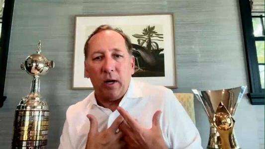 John Textor entende que poderia contribuir, caso ainda estivesse no comando da SAF