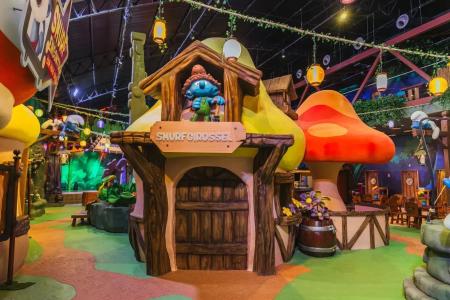 Vila dos Smurfs Park é o primeiro parque temático dos personagens na América Latina