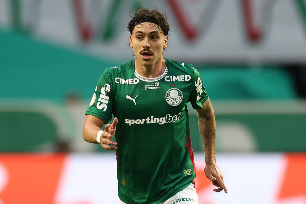 STJD toma decisão em julgamento de Mauricio, do Palmeiras, por cotovelada