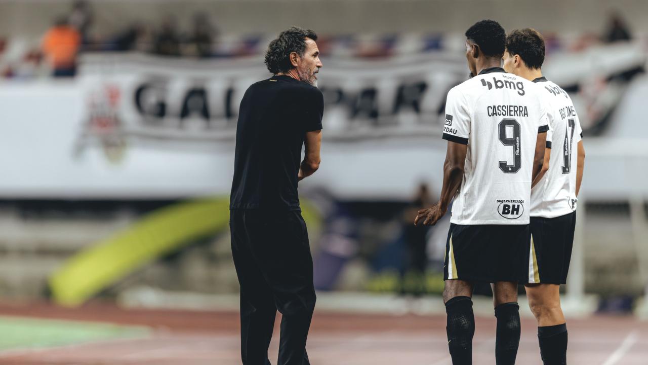 Domínguez explica 'rodízio' no Atlético e projeta duelo pela Sula: 'Partida inteligente' | Rádio Itatiaia