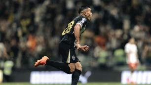 Cuello vive fase iluminada no Atlético e é esperança para clássico no Mineirão