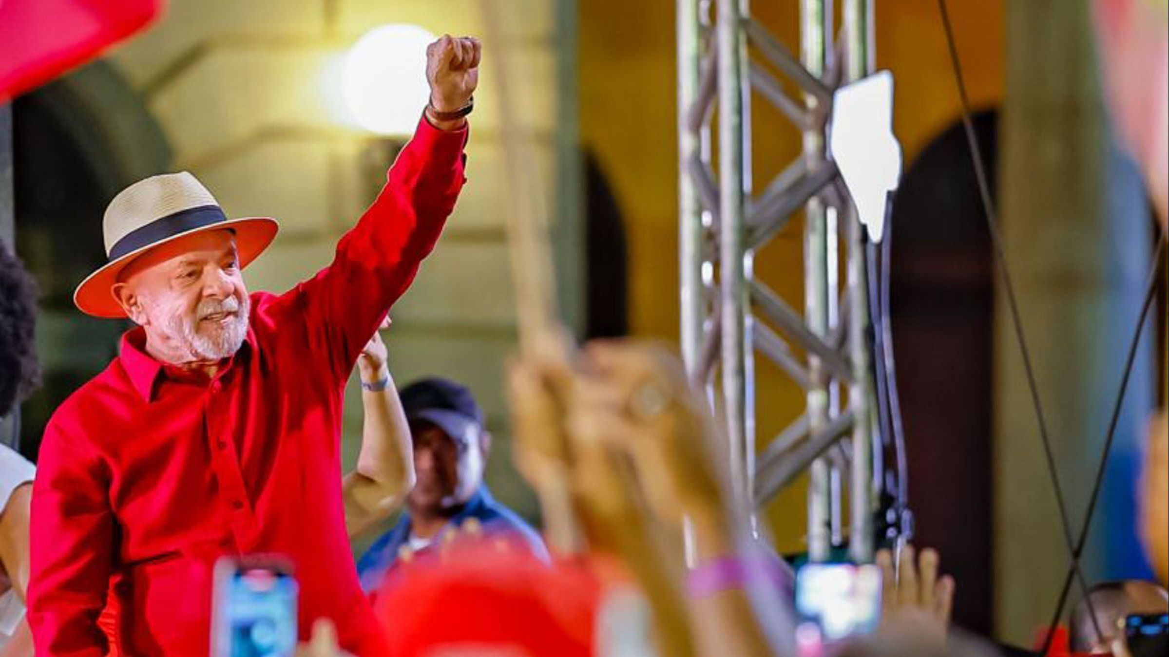 Em BH, Lula faz comício com foco em soberania e detalha conversas com Trump, Putin e Xi Jinping